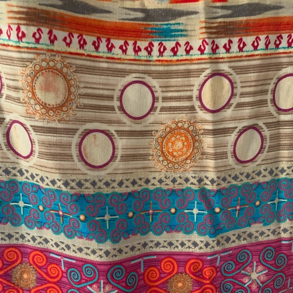 Amazing colors! Love this skirt! - Picture 4 of 6